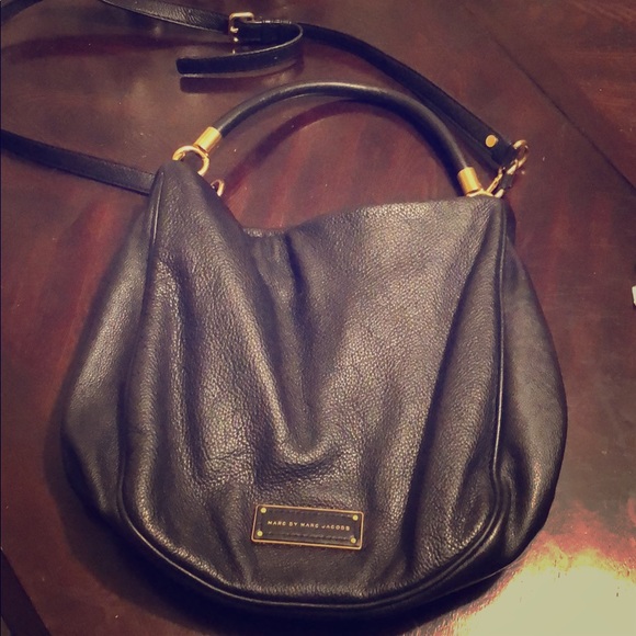 Marc By Marc Jacobs Handbags - Marc by Marc Jacobs “Too Hot to Handle” medium